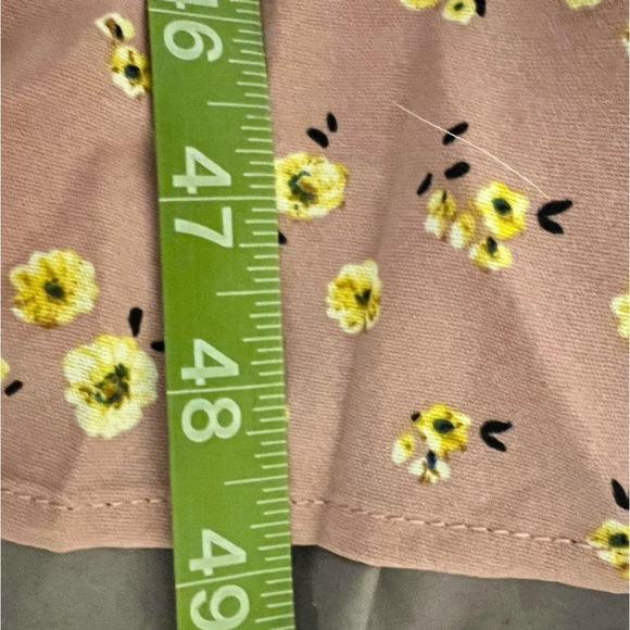 Light lavender maxi dress with flowers - Picture 5 of 8